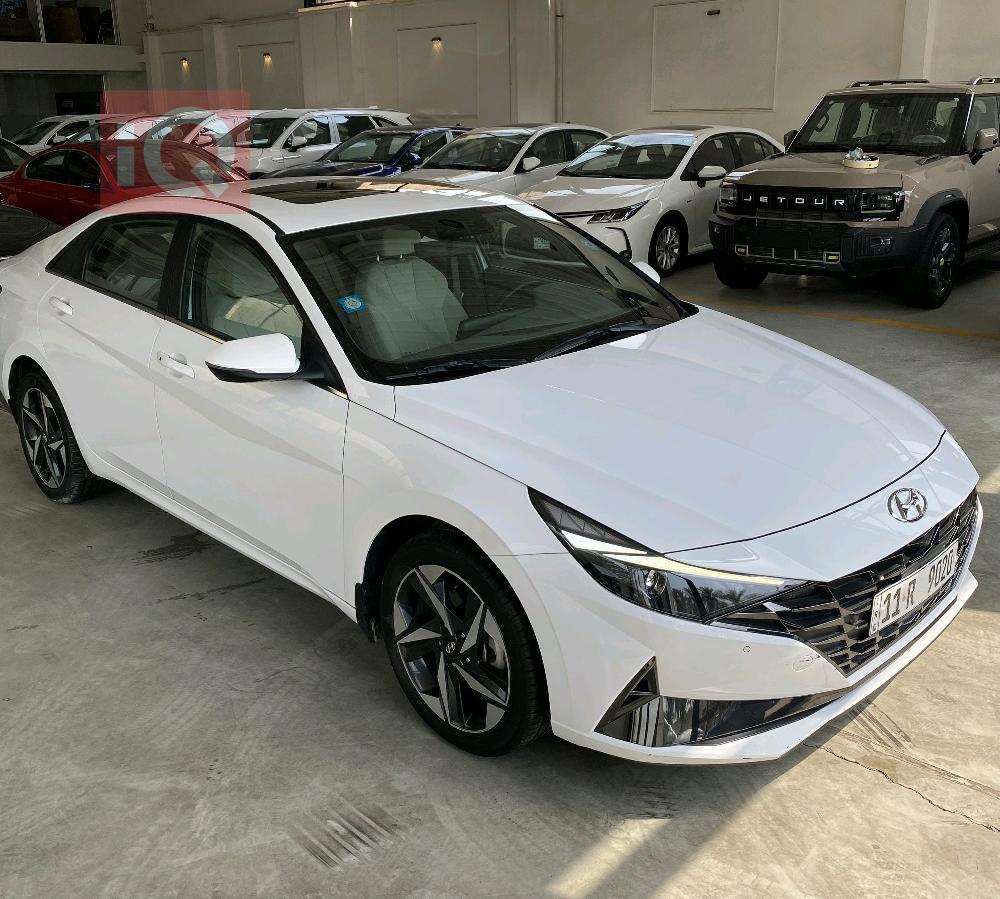 Hyundai Elantra